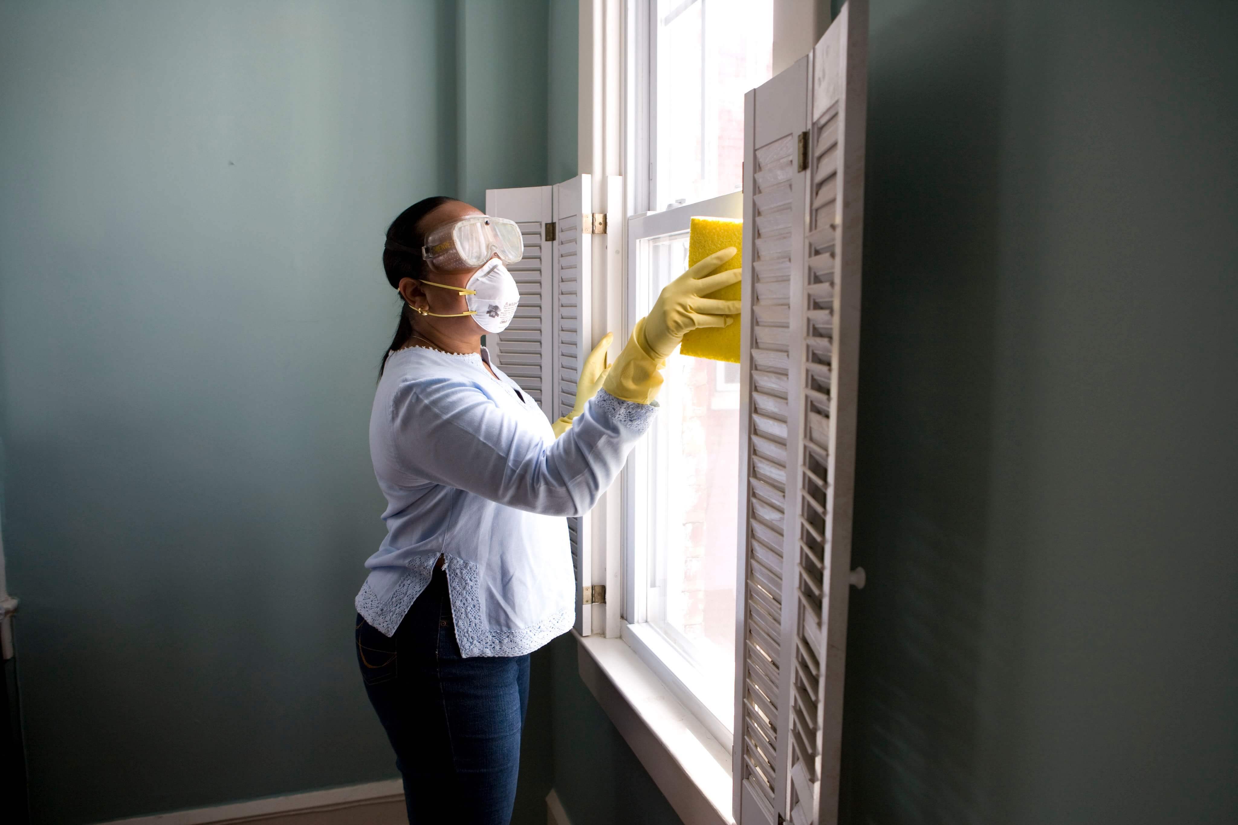 How to clean common surfaces against COVID-19