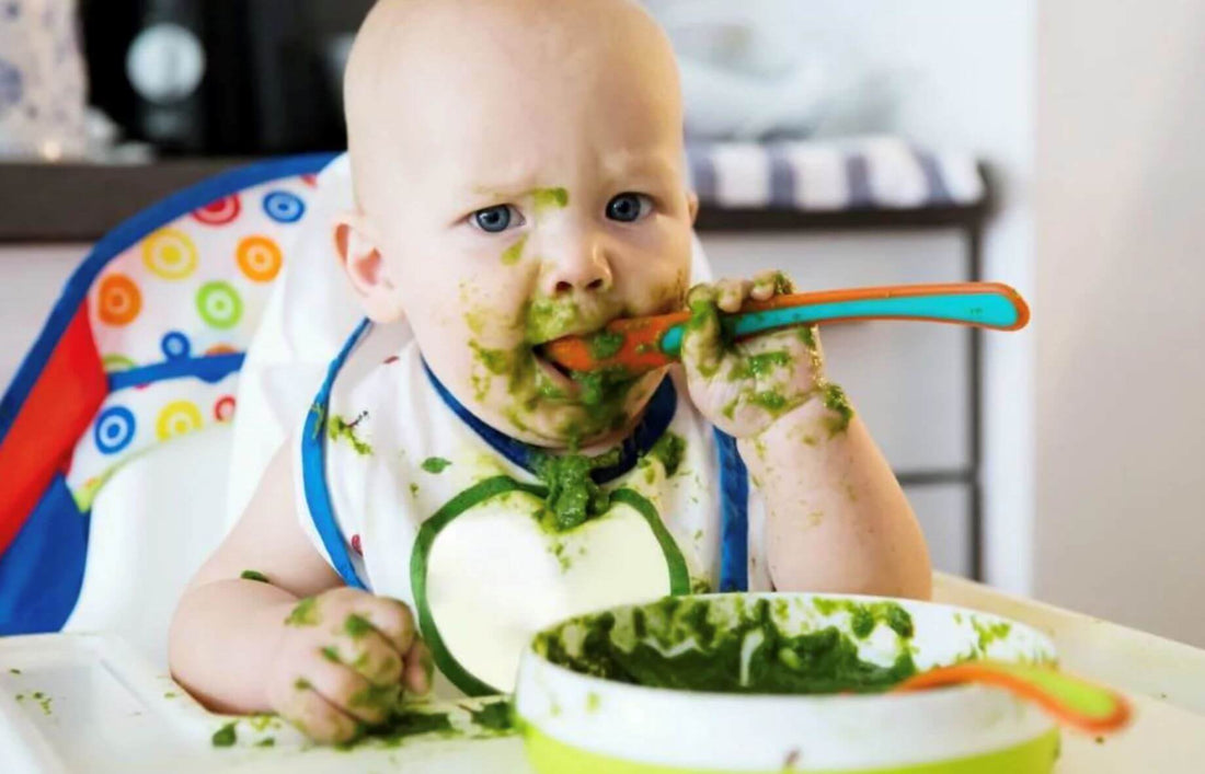 baby food eating